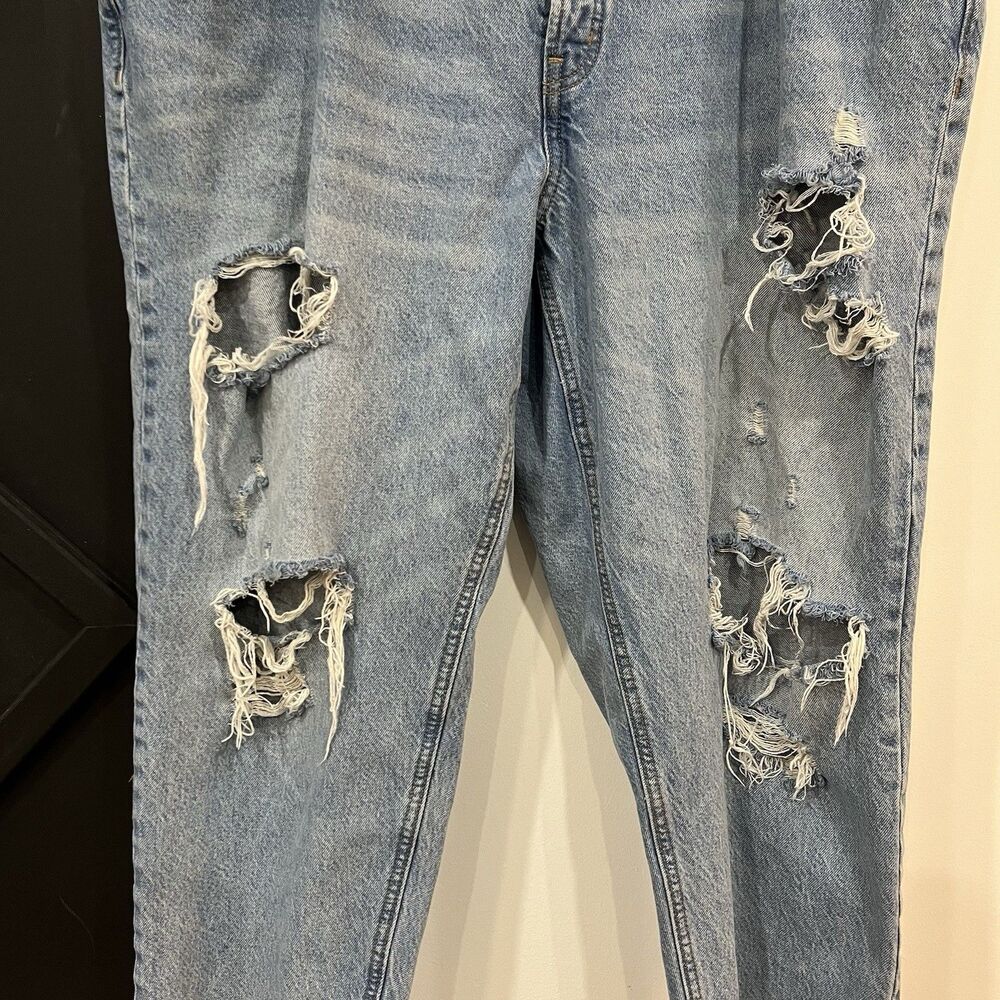 Old Navy Extra High Rise Buttonfly Distressed Ripped Cropped Jeans Size 22 Plus - Picture 5 of 10